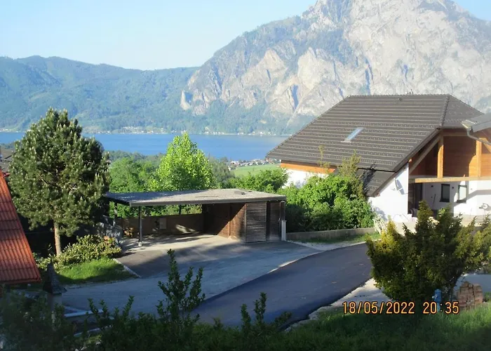 Salzkammergut, A Place To Enjoy Traunkirchen